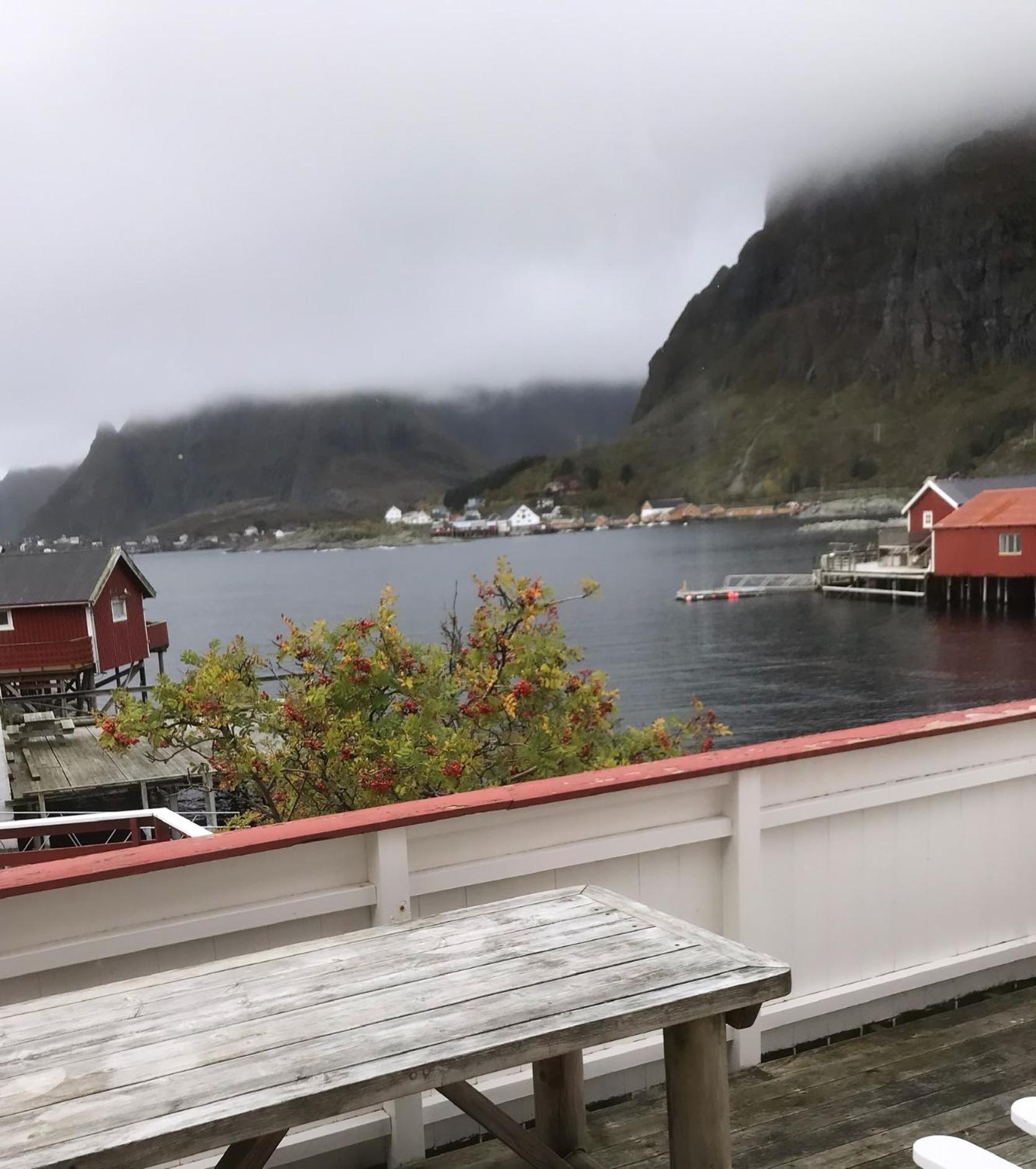 Buodden Rorbuer - Fisherman Cabins Sorvagen Exterior photo