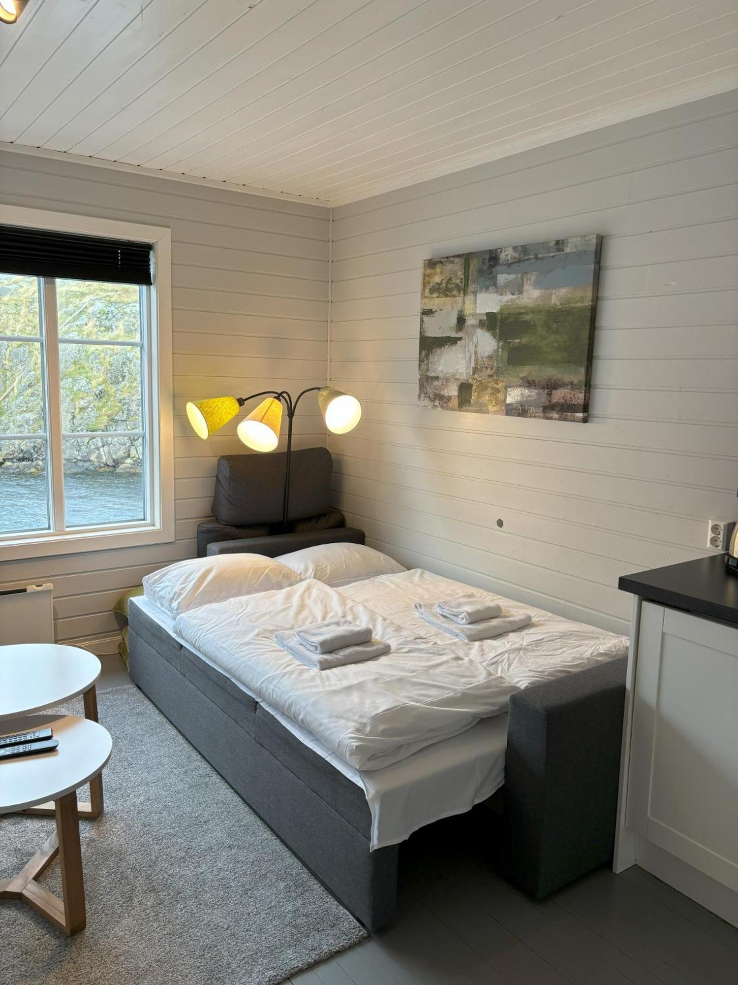 Buodden Rorbuer - Fisherman Cabins Sorvagen Exterior photo