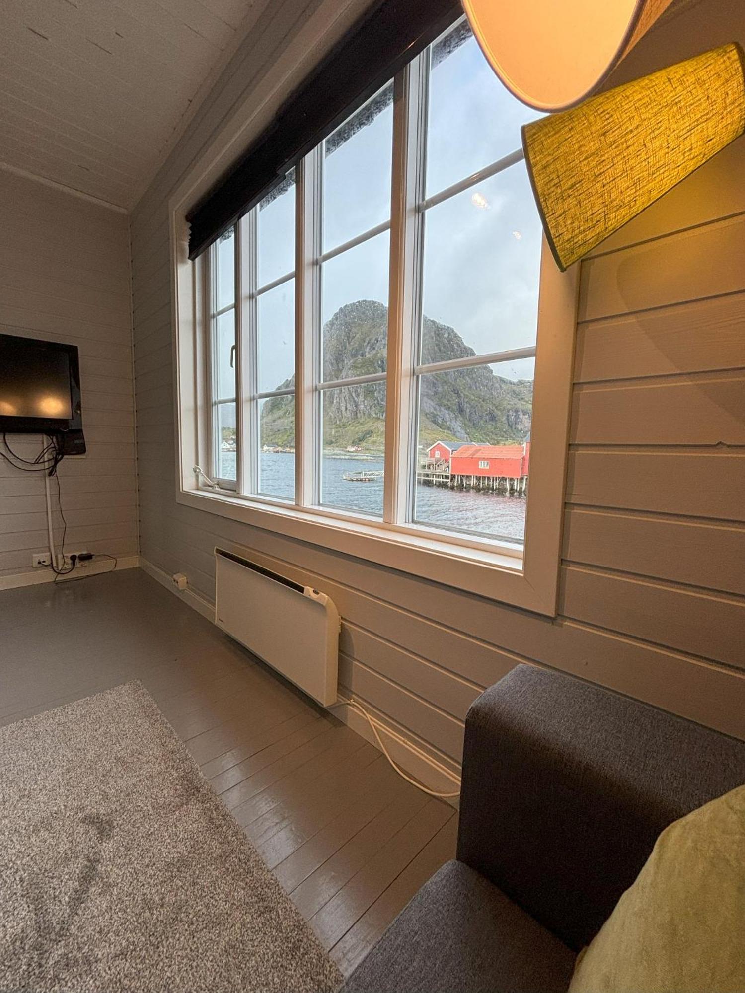 Buodden Rorbuer - Fisherman Cabins Sorvagen Exterior photo